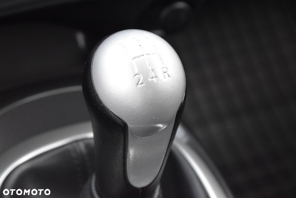 Nissan Juke - 37