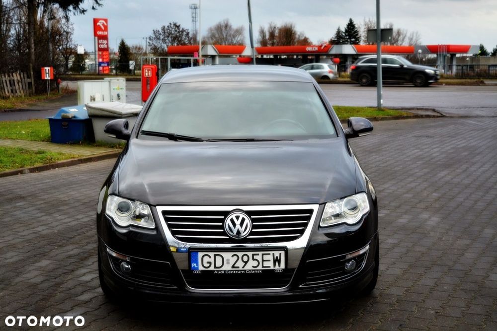 Volkswagen Passat 2.0 TDI DPF Highline - 15