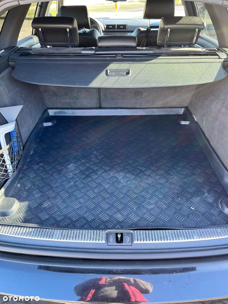 Audi A4 Avant 1.8T - 12