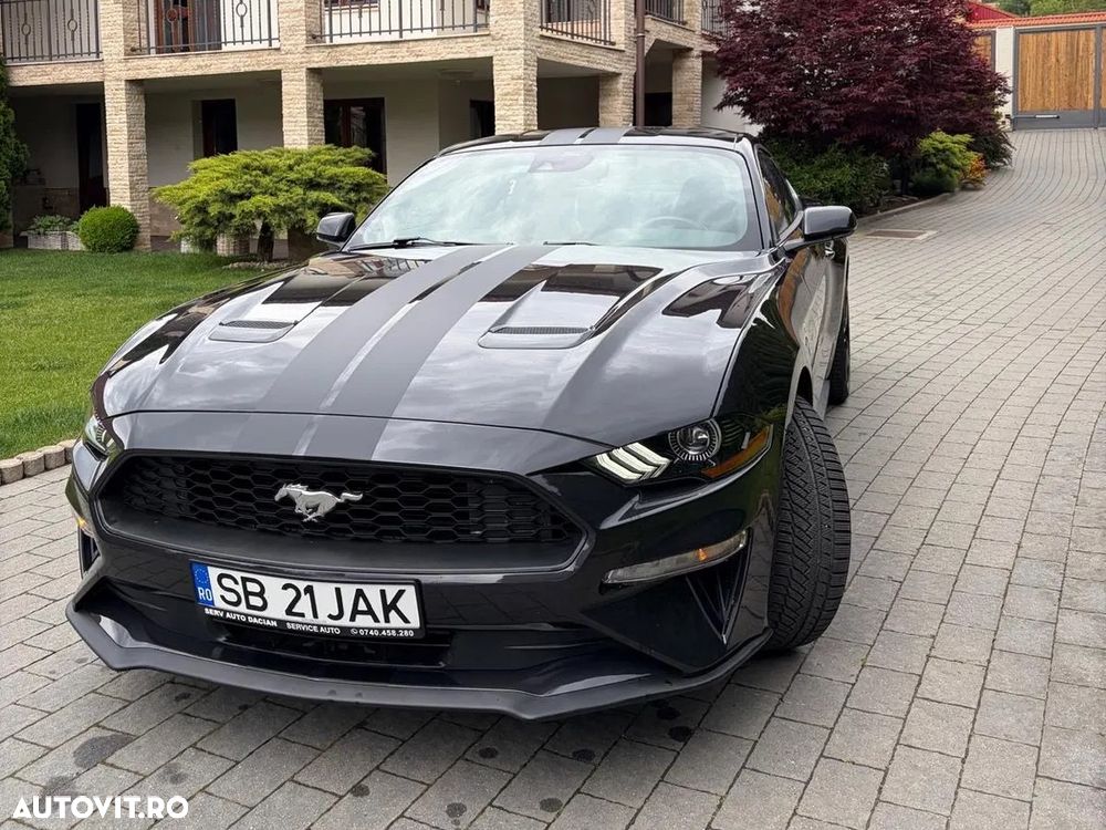 FORD Mustang 2022 — imagine 2