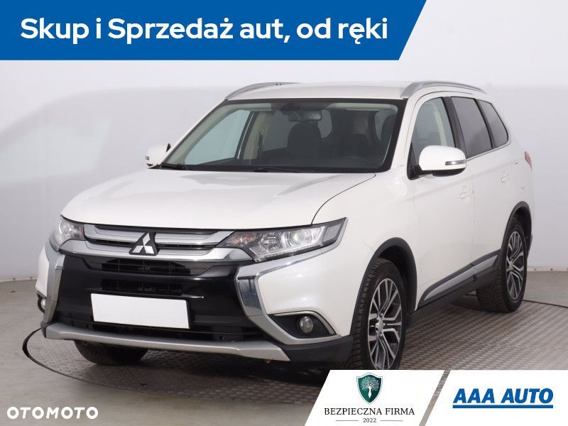 Mitsubishi Outlander - 3
