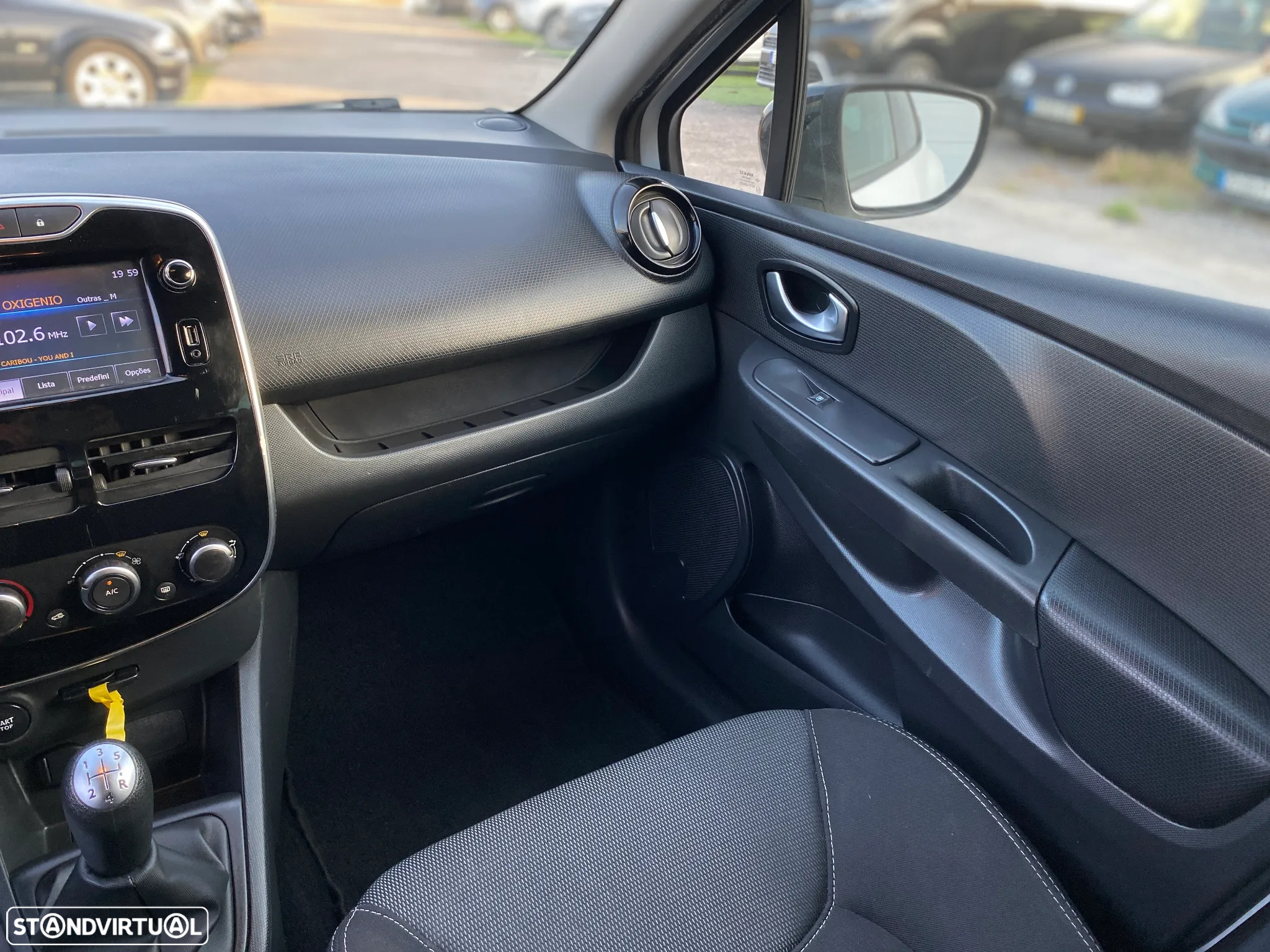 Renault Clio 1.5 dCi Limited - 18