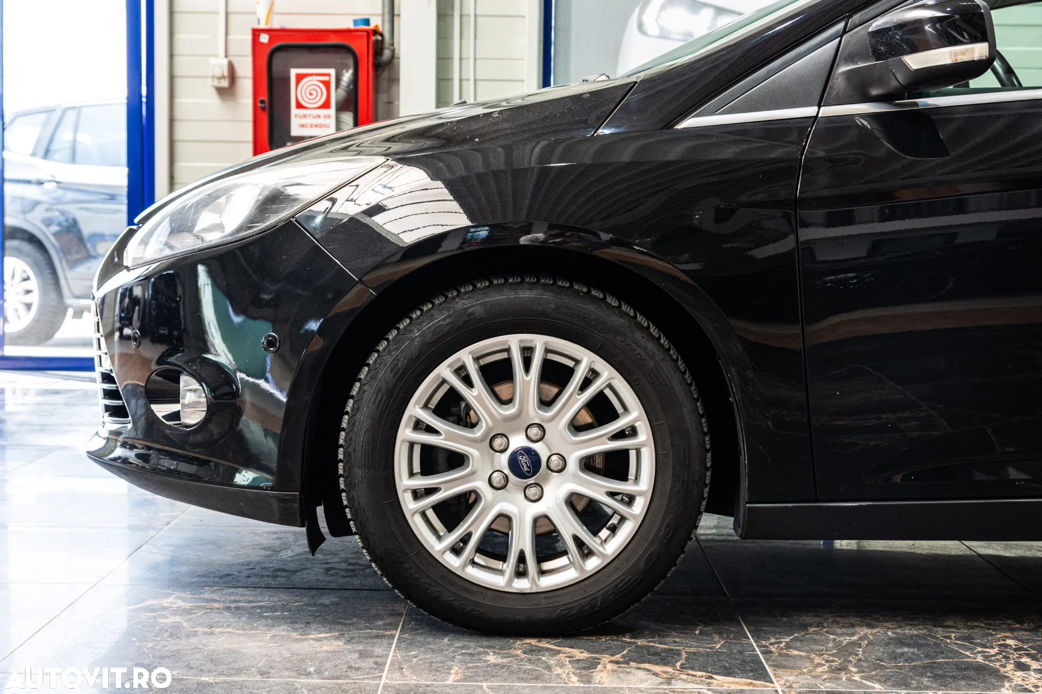 Ford Focus 1.6 TDCI DPF Titanium - 9