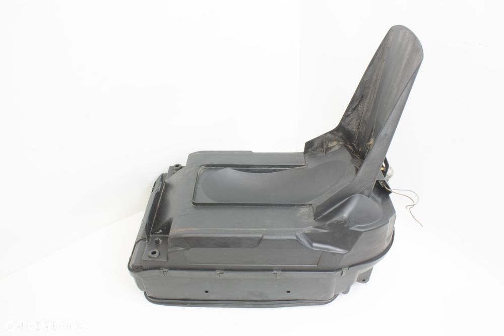 SCHOWEK KUFER BAGAŻNIK Suzuki Burgman 400 03-05 - 3