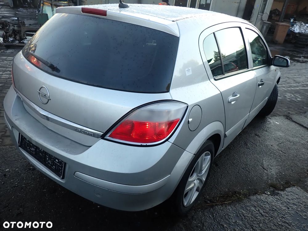 CZĘŚCI - Opel Astra H III 1,9CDTI Z19DTL 100KM HB 5D 6B M32 LAKIER Z157 2006r. INDEX - 9135 - 3