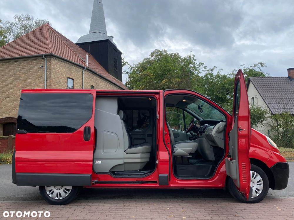 Opel Vivaro - 14