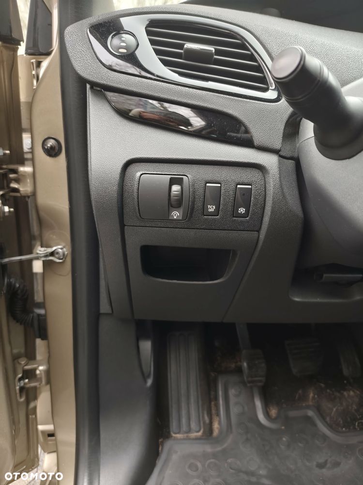 Renault Scenic 1.6 dCi Energy Bose Edition - 26