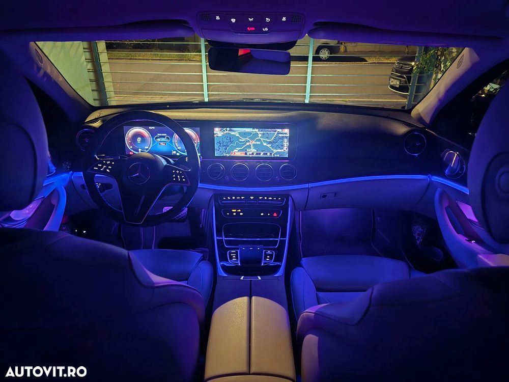 Mercedes-Benz E - 21