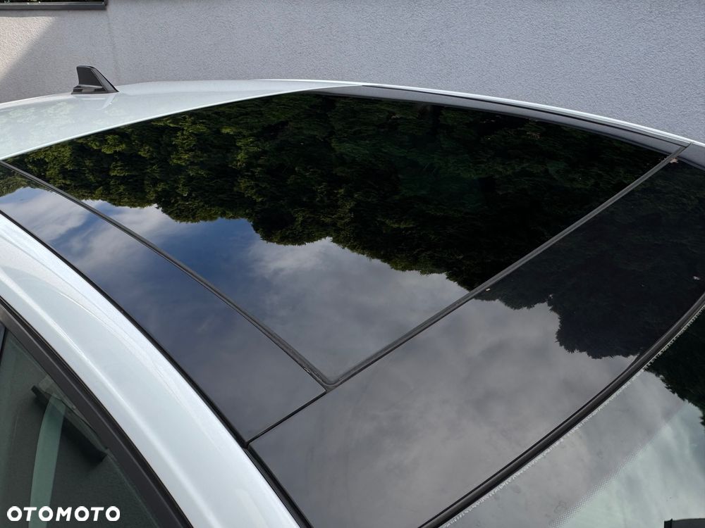 Renault Megane TCe 140 GPF GT LINE - 35