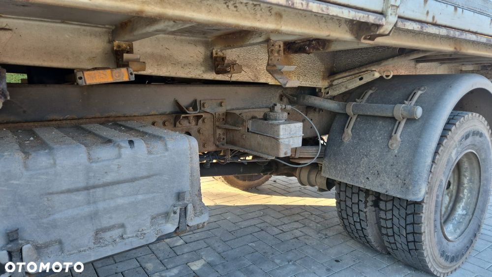 Iveco 75E 16 EEV - 8