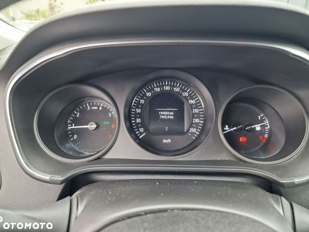 Renault Megane 1.6 SCe Business - 23