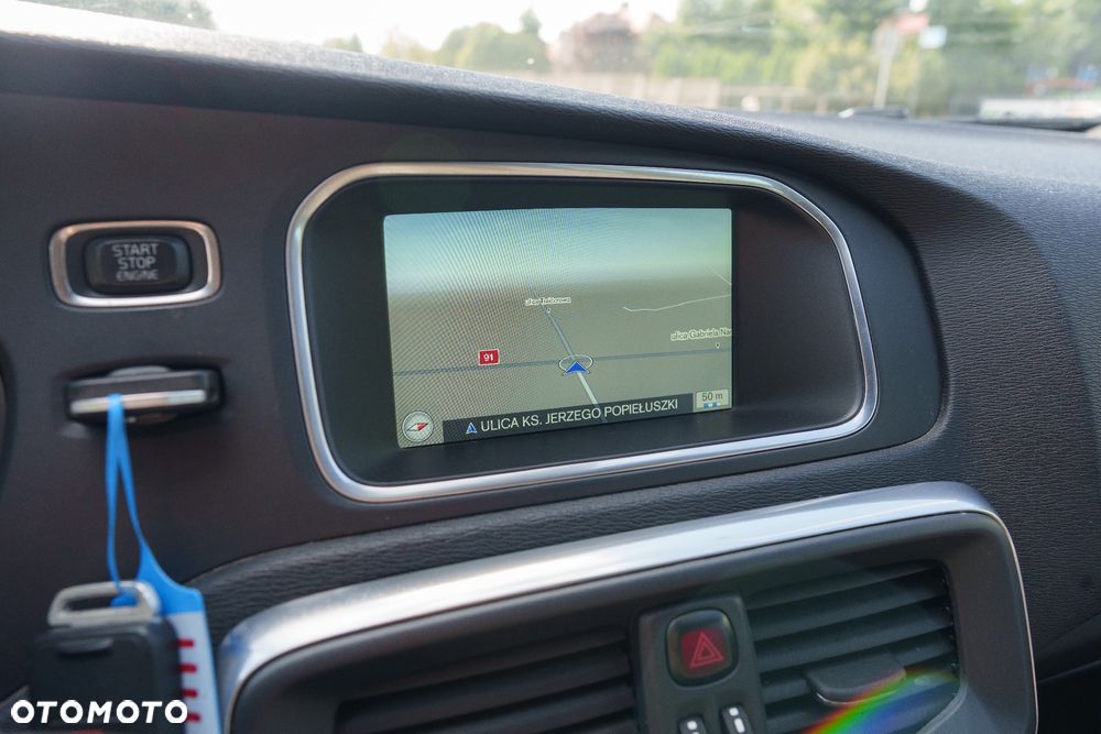 Volvo V40 D2 RDesign - 19
