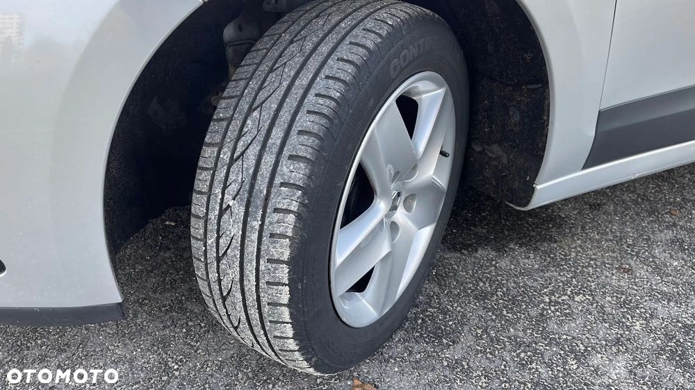 Renault Scenic 1.6 16V 110 TomTom Edition - 22