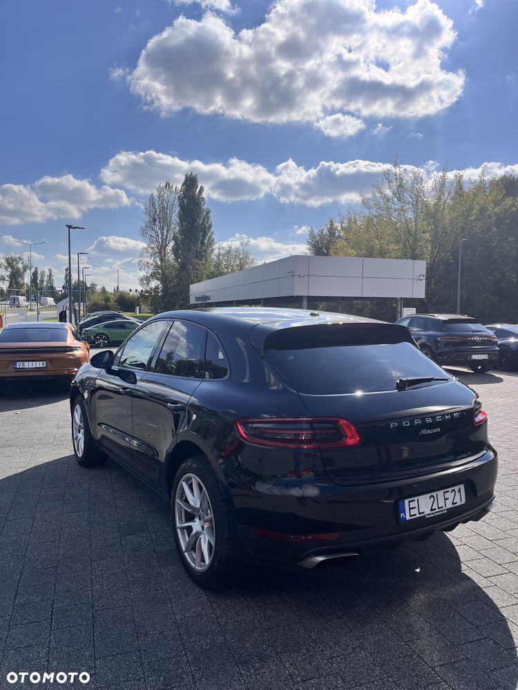 Porsche Macan Standard - 4