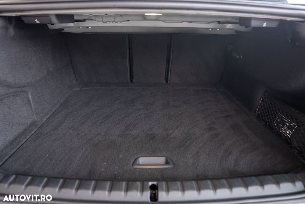 BMW Seria 2 218i Luxury Line - 12