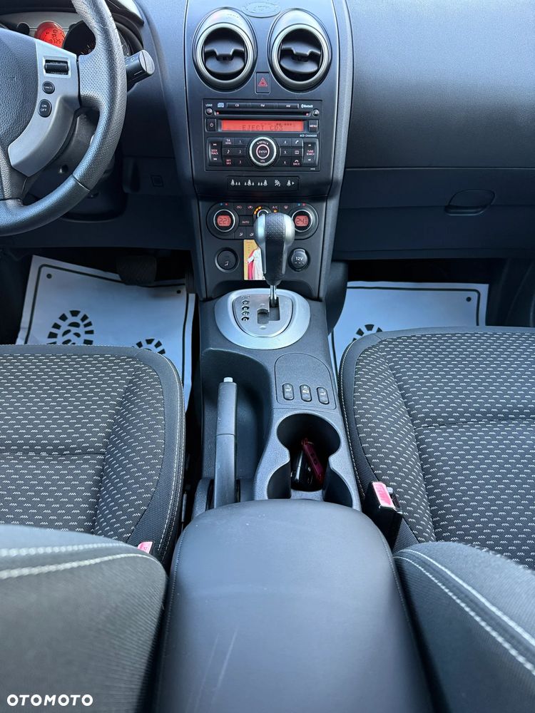 Nissan Qashqai 2.0 Tekna Premium CVT - 6