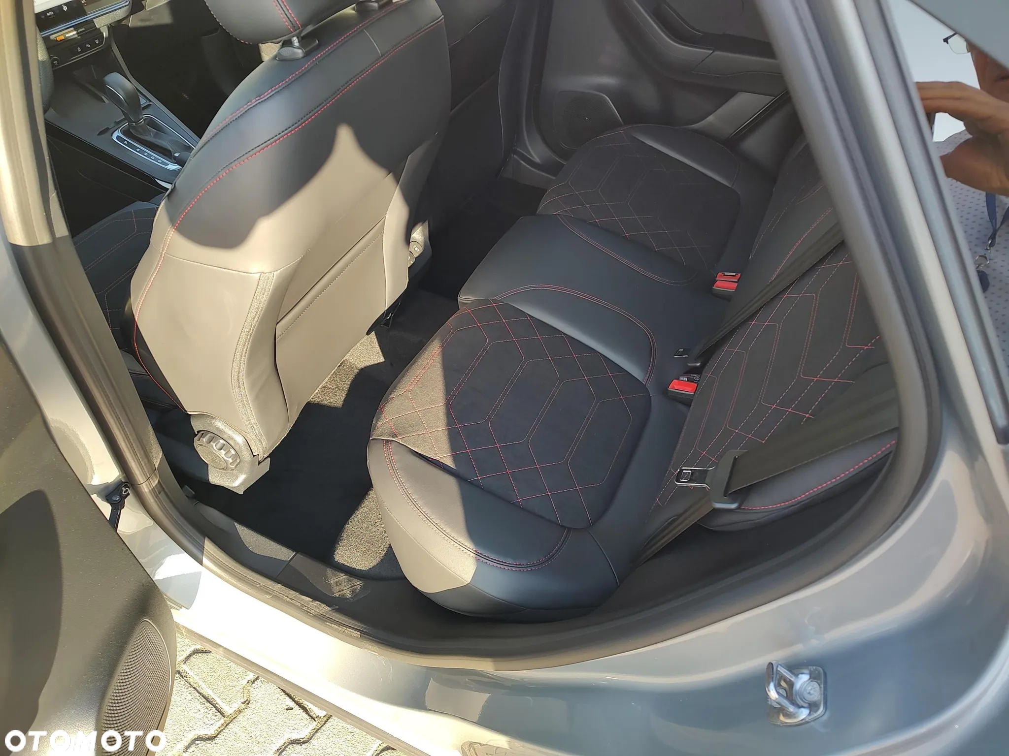 Ford Puma 1.0 EcoBoost Hybrid ST-LINE X - 10