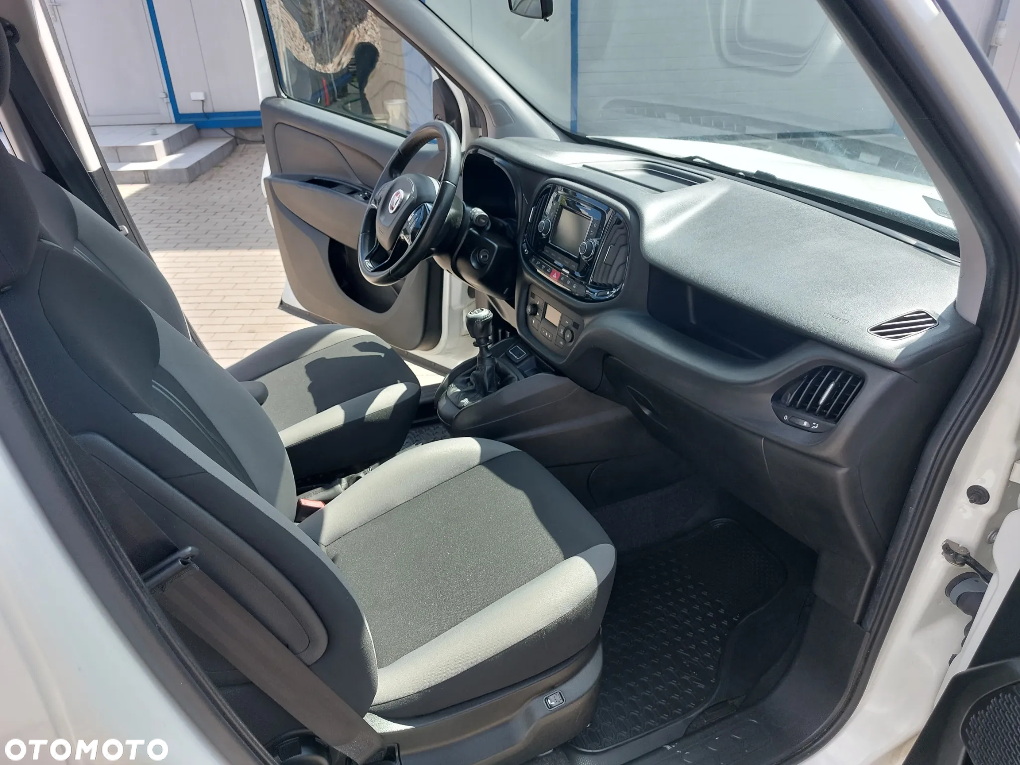 Fiat Doblo Maxi 1.6 MJ Dynamic - 27