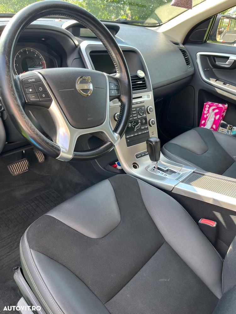 Volvo XC 60 - 6