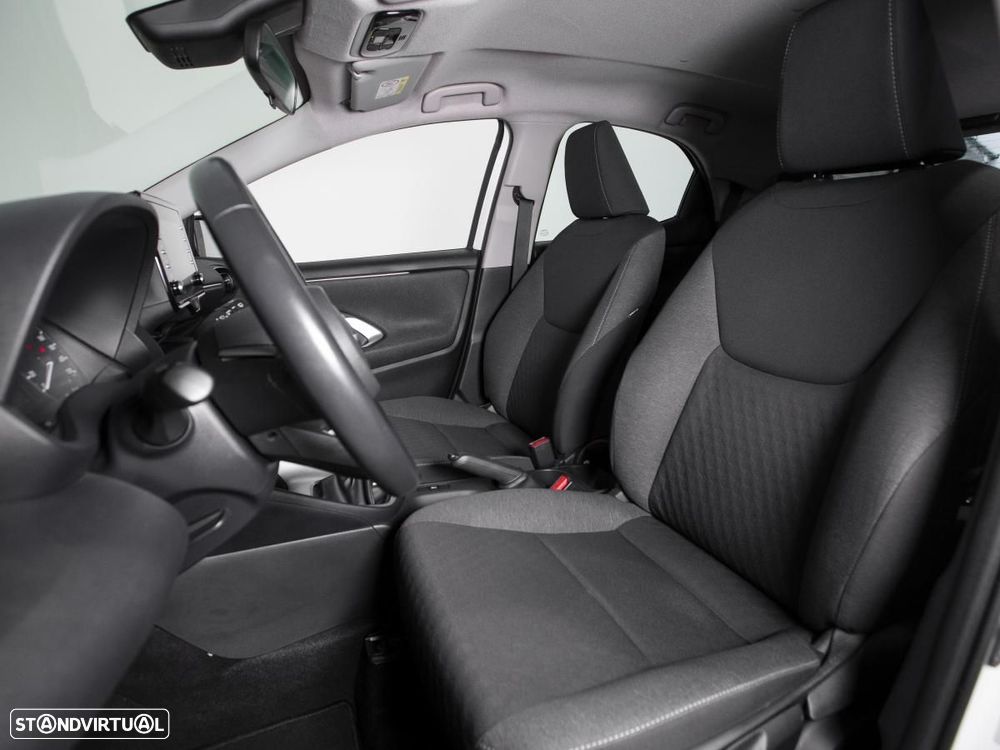 Toyota Yaris 1.0 VVT-i Comfort Plus - 7