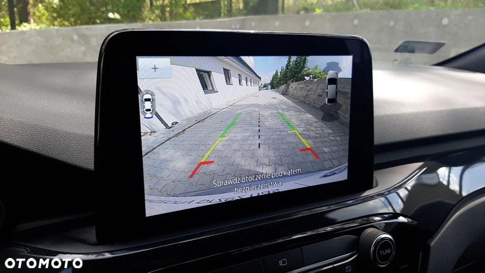 Ford Kuga 1.5 EcoBoost FWD ST-Line X - 25