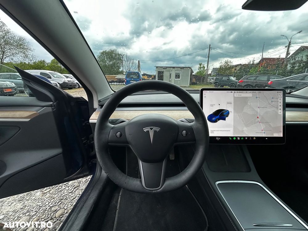 Tesla Model 3 Premium Langstreckenbatterie AWD Dual Motor - 19