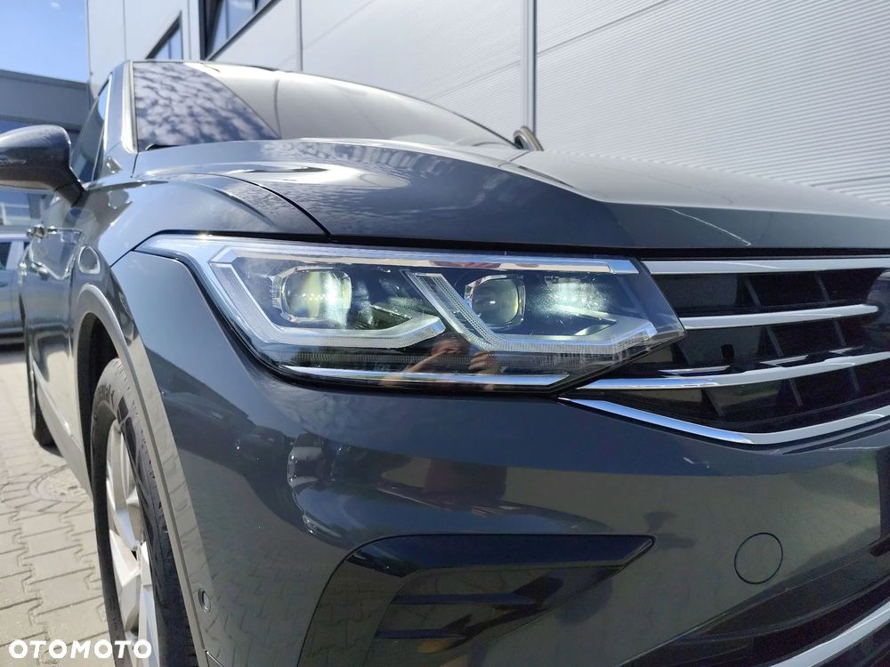 Volkswagen Tiguan 2.0 TDI SCR Elegance DSG - 37