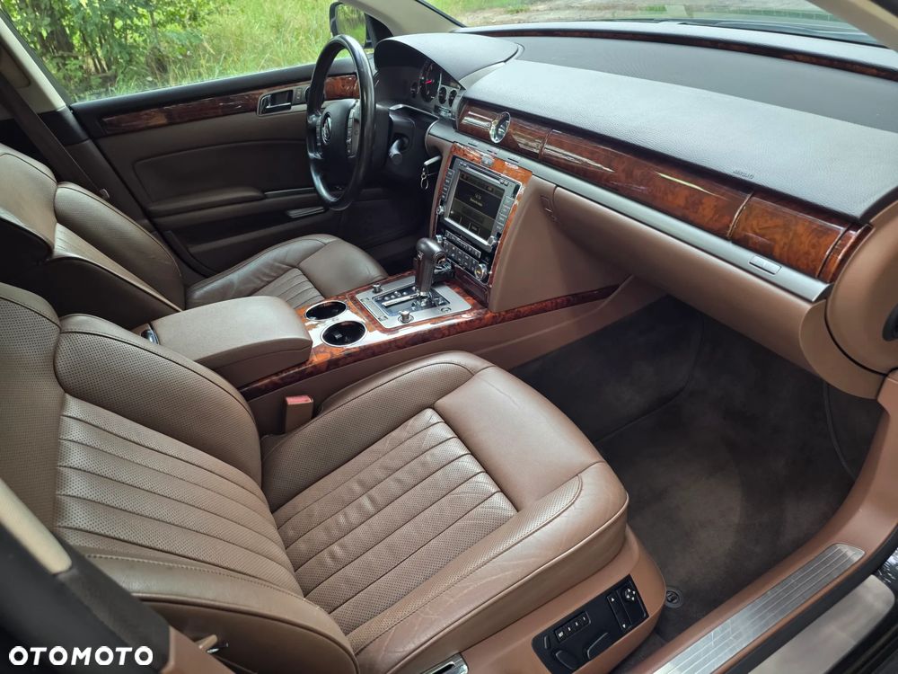 Volkswagen Phaeton 3.0 V6 TDI DPF 4Mot (5os) - 21