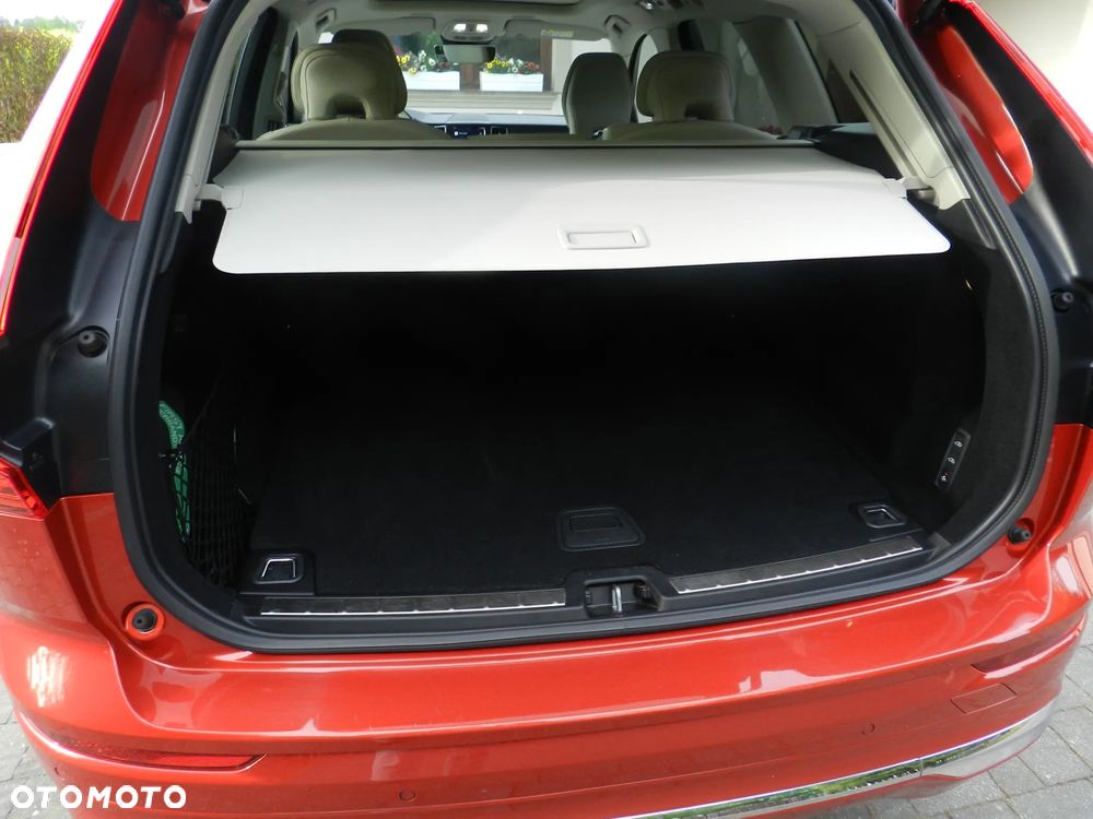 Volvo XC 60 B4 D AWD Geartronic Inscription - 12