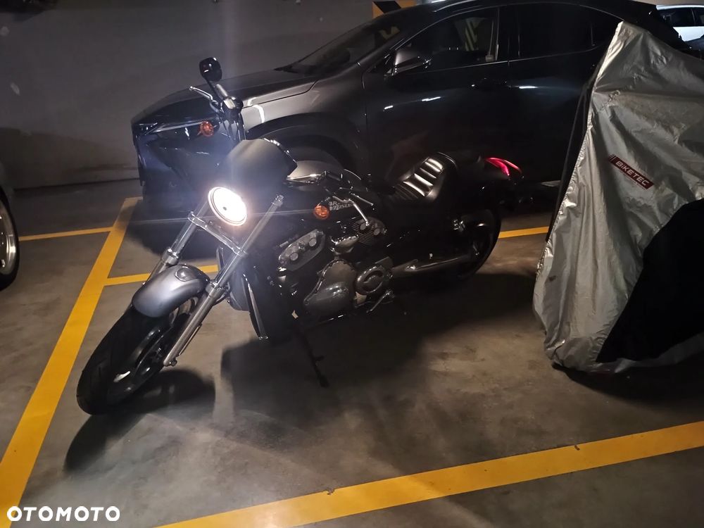 Harley-Davidson V-Rod Street Rod - 12
