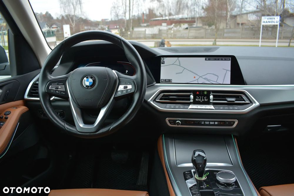BMW X5 xDrive40i - 22