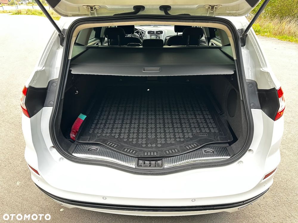 Ford Mondeo 2.0 TDCi Titanium - 17