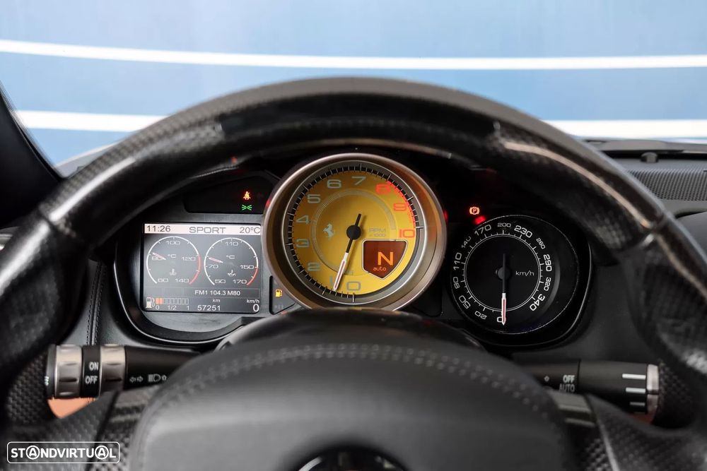 Ferrari California - 13