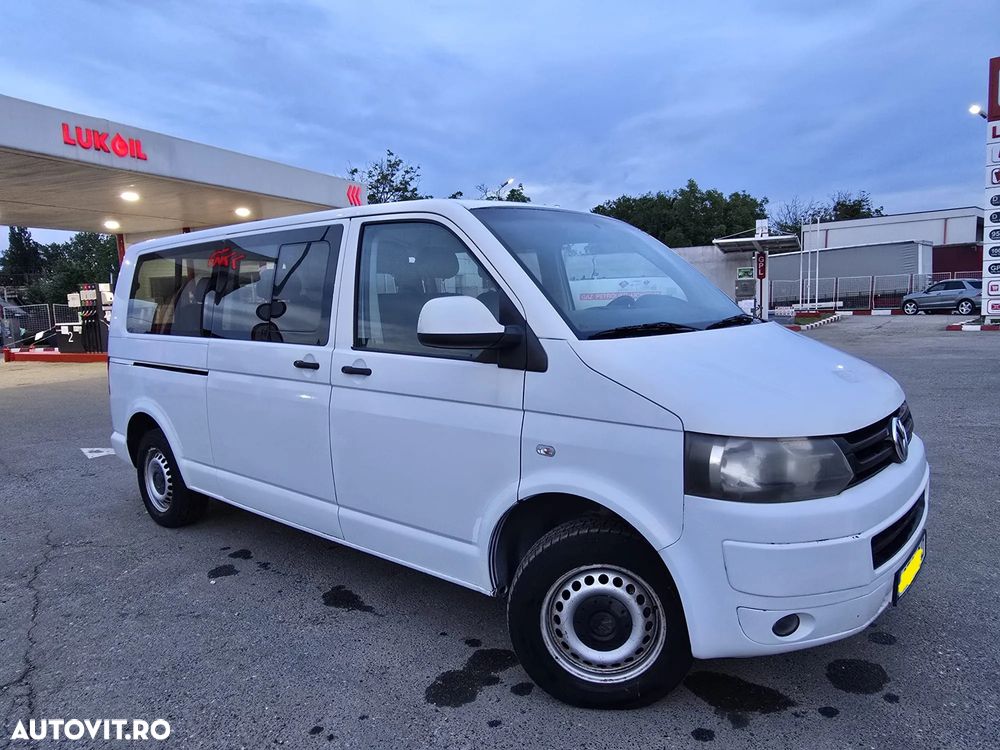 Volkswagen Transporter - 1