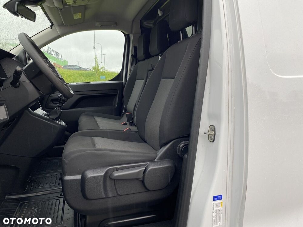 Toyota PROACE - 15