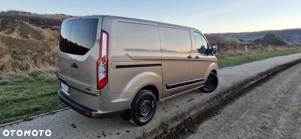 Ford Transit Custom - 4