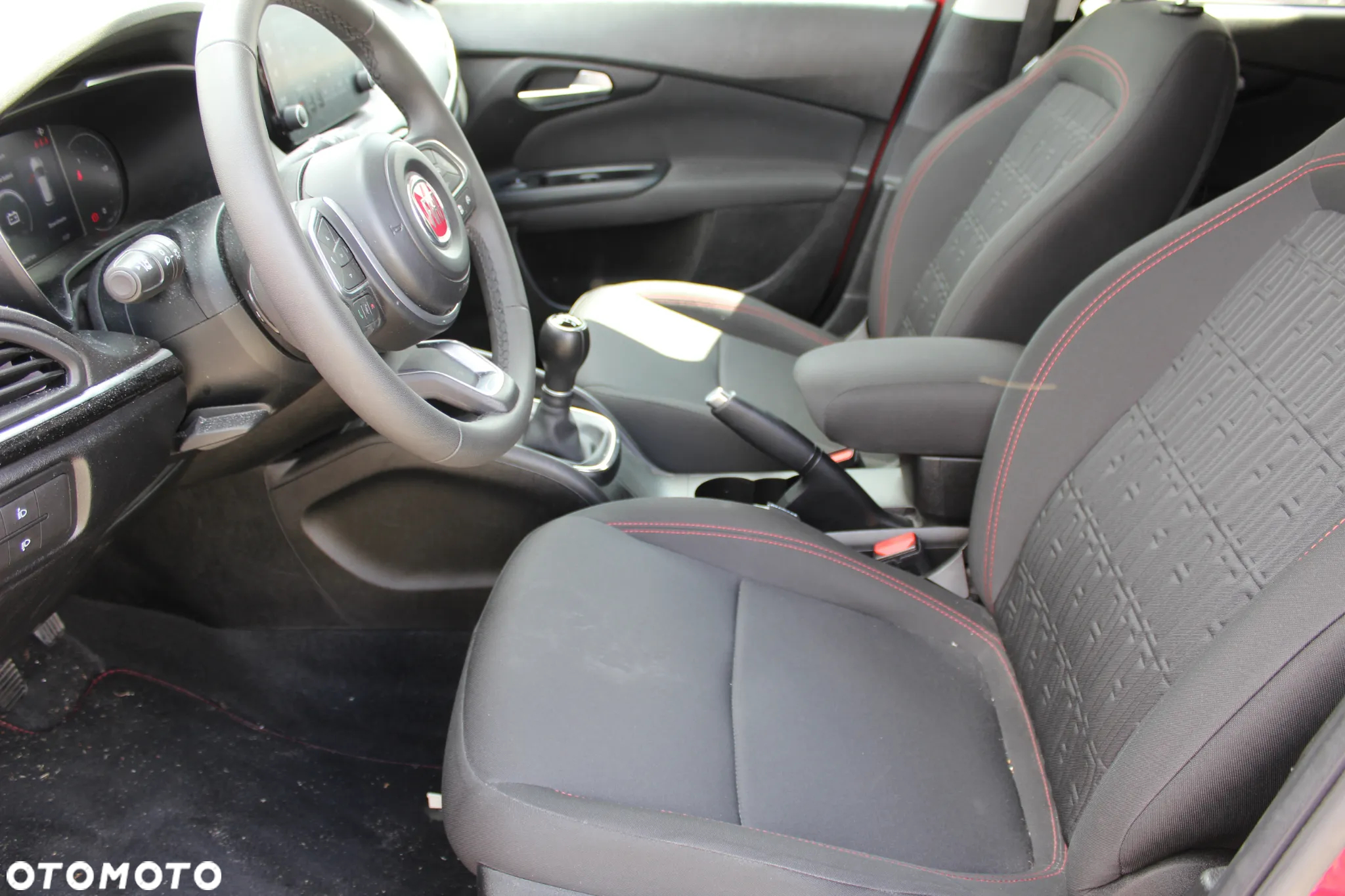 Fiat Tipo 1.0 T3 Red - 12
