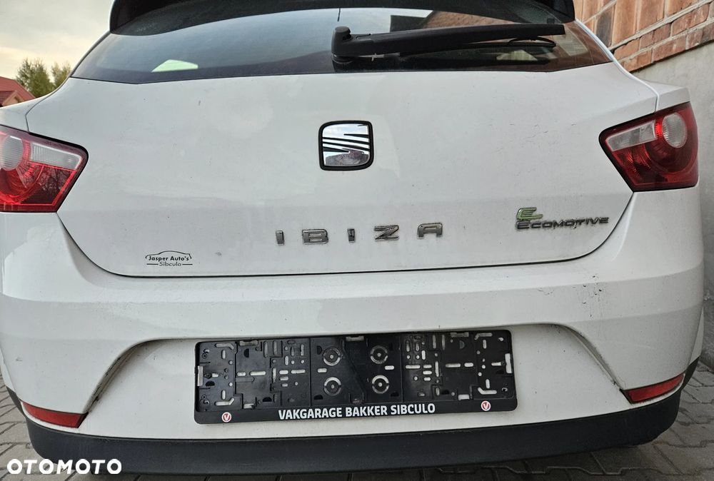 Seat Ibiza 6J IV klapa tył tylna szyba LB9A 3D - 3