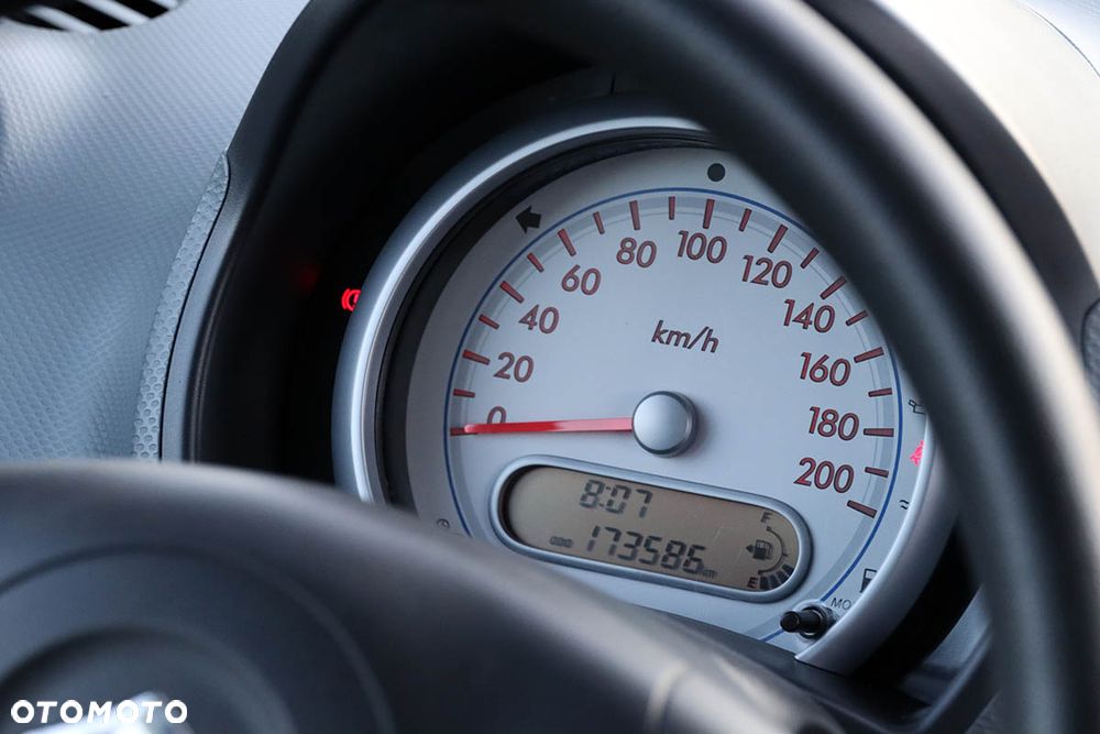 Suzuki Splash 1.0 Comfort - 32