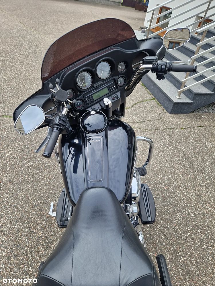 Harley-Davidson FLHT Electra Glide Standard - 8