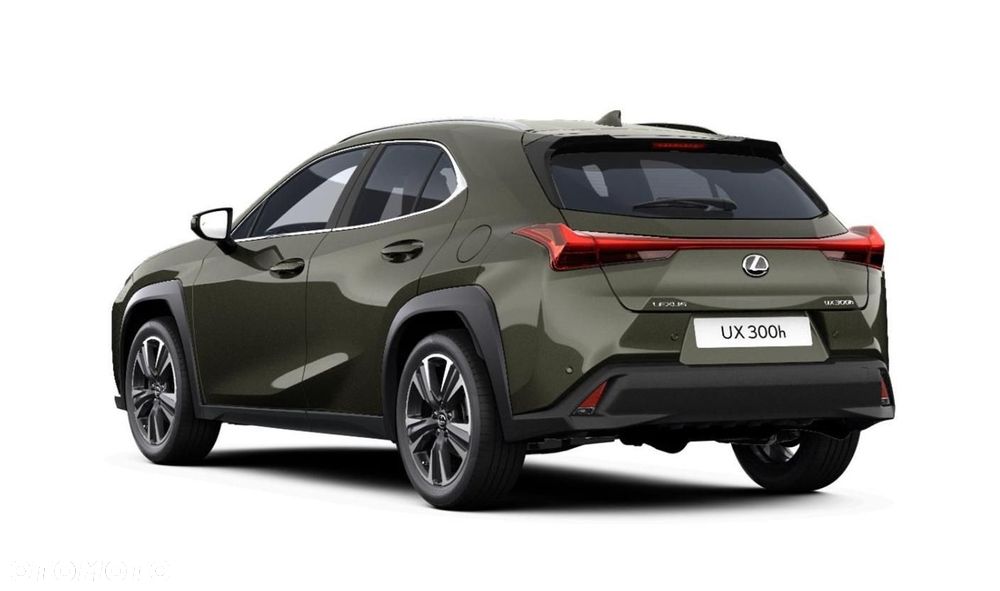 Lexus UX - 4