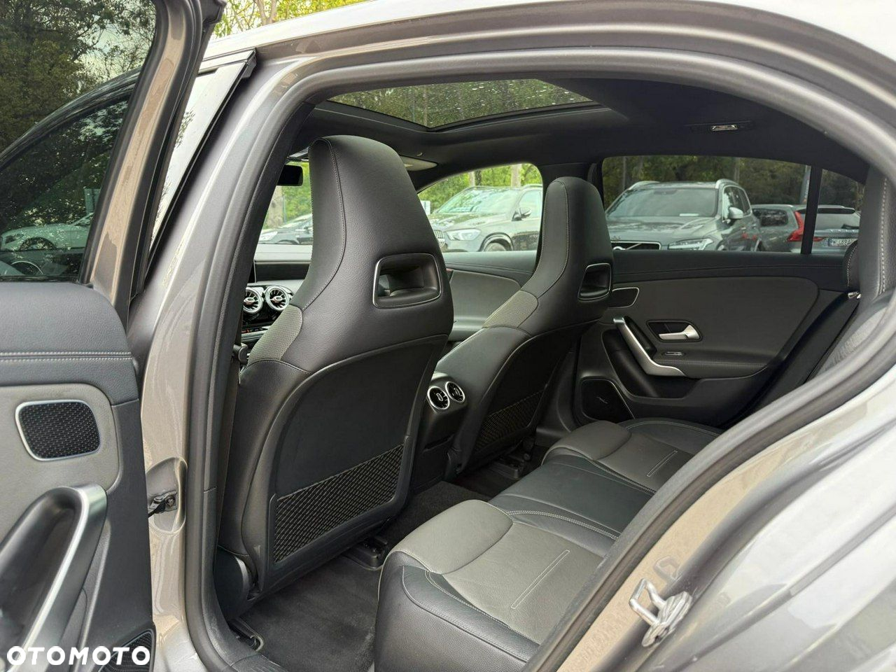 Mercedes-Benz Klasa A 45 S AMG 4-Matic 8G-DCT - 17