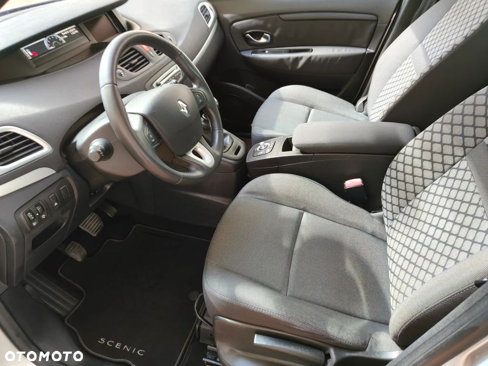 Renault Grand Scenic Gr 1.4 16V TCE Privilege - 17