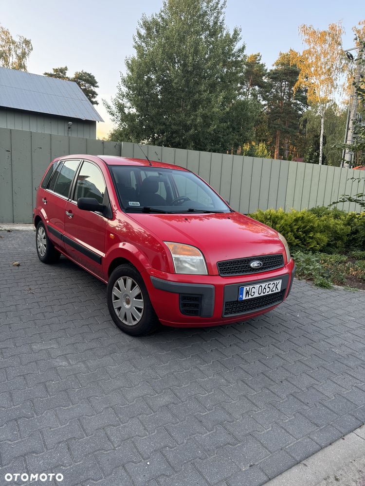 Ford Fusion 1.4 TDCI Ambiente - 2