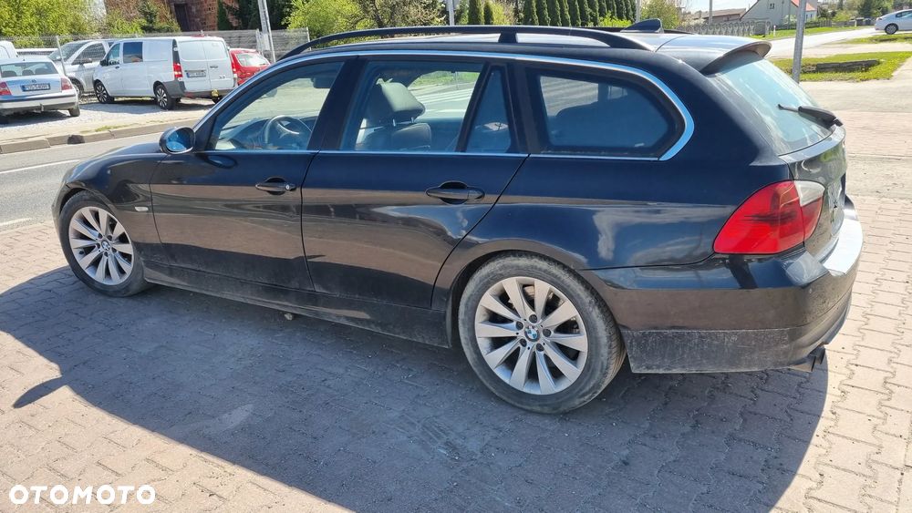 BMW Seria 3 - 10