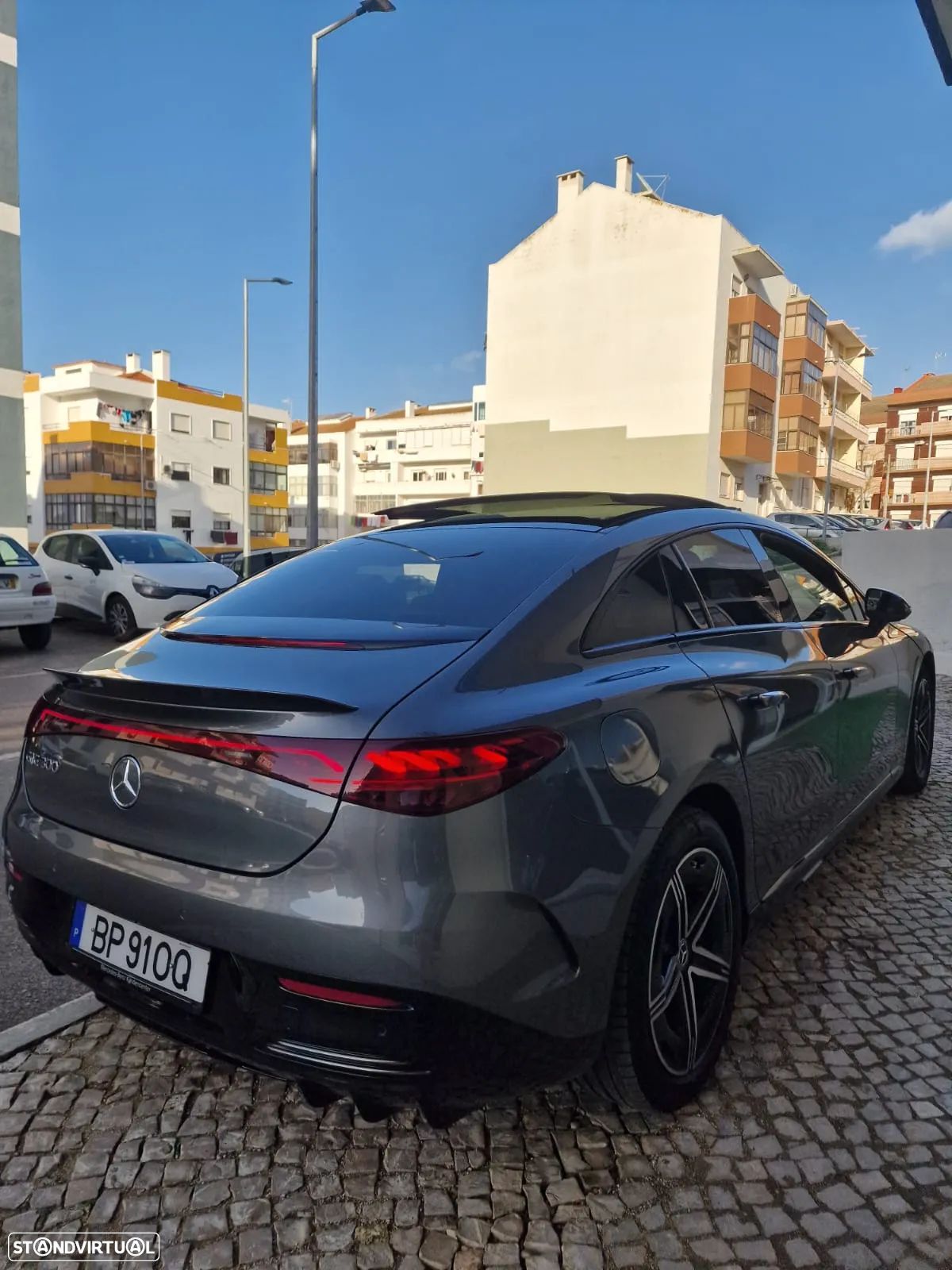 Mercedes-Benz EQE 300 AMG Line - 1