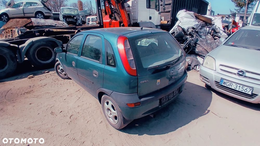 opel corsa c z20m maska zderzak lampa grill błotnik drzwi zbiornik paliwa szyba lusterko klamka - 2