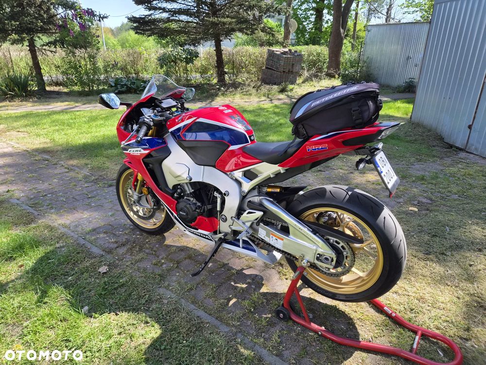 Honda CBR - 4