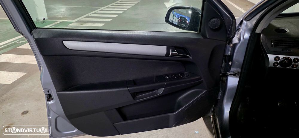 Opel Astra 1.7 CDTI Cosmo - 12