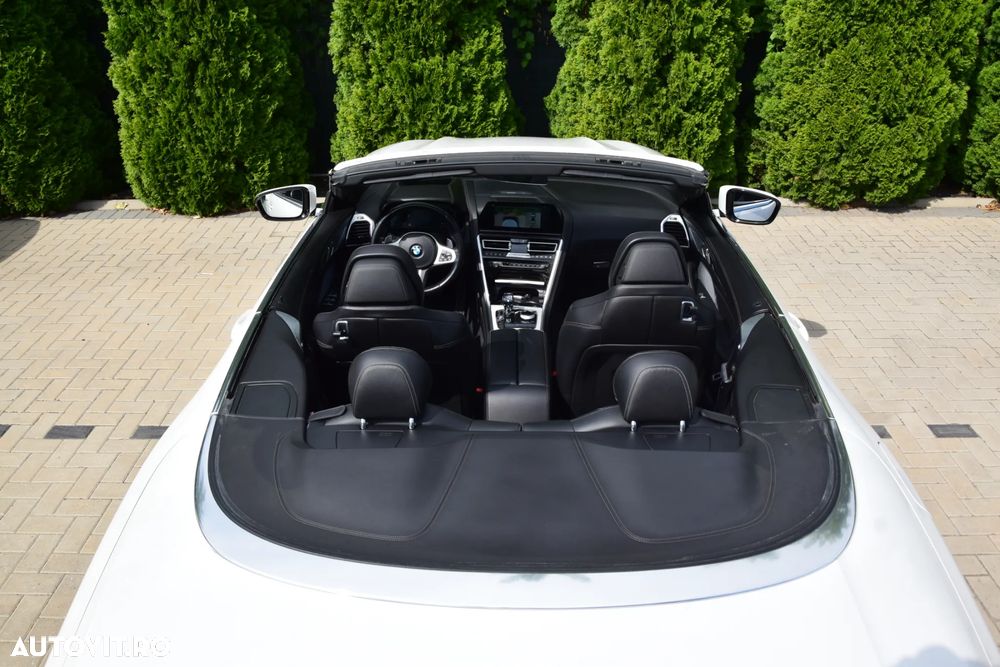 BMW M8 M850i xDrive - 6